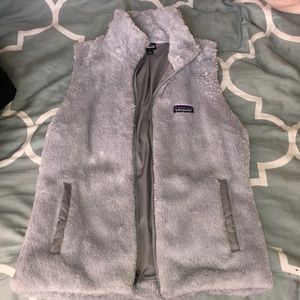 light grey patagonia vest